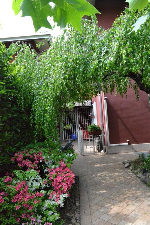 Villa Tulipani Rho Ngoại thất bức ảnh